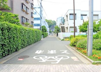 道路,町,屋外,夏,晴れ