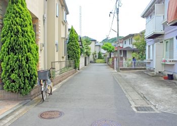 道路,町,屋外,夏,曇り