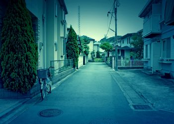 道路,町,屋外,夏,曇り,ホラー