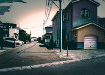 道路,町,屋外,春,晴れ,ホラー