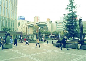 駅,ロータリー,都市,屋外,曇り,冬,昭和レトロ