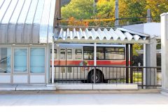 駅,ロータリー,町,屋外,晴れ,秋