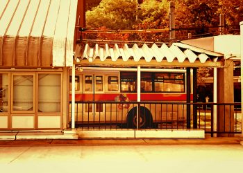 駅,ロータリー,町,屋外,晴れ,秋,ヴィンテージ