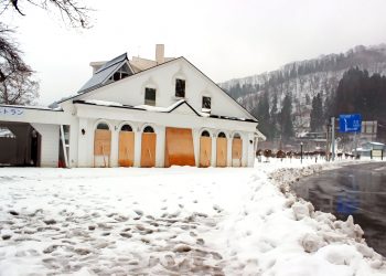 村,ロータリー,雪,曇り,屋外,冬