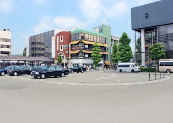駅,都市,屋外,夏,晴れ