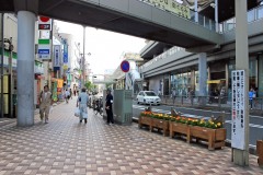 駅,町,屋外,夏,曇り