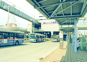 駅,ロータリー,屋外,夏,晴れ,昭和レトロ
