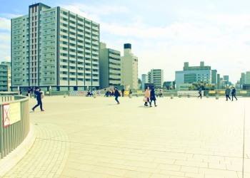 建物前,屋外,春,晴れ,昭和レトロ