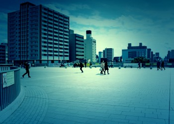建物前,屋外,春,晴れ,ホラー