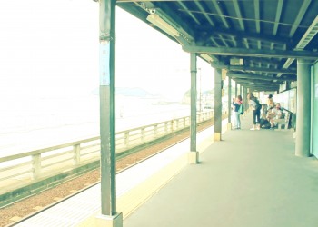 駅,町,夏,屋内,曇り,昭和レトロ