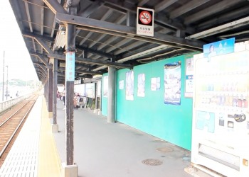 駅,町,夏,屋内,曇り