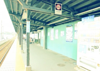 駅,町,夏,屋内,曇り,昭和レトロ