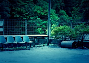駅前,ロータリー,村,屋外,夏,ホラー