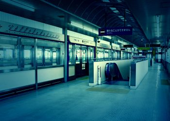 駅,都市,屋内,ホラー