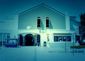 駅,町,屋外,夏,晴れ,ホラー