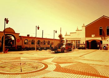 駅,町,屋外,夏,晴れ,ヴィンテージ
