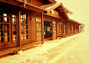 駅前,建物前,村,屋外,冬,曇り,ヴィンテージ