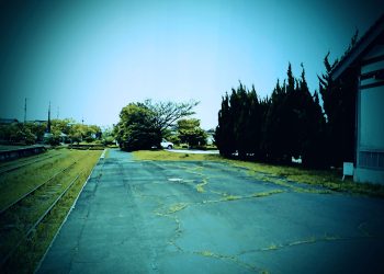 駅,廃墟,村,曇り,夏,屋外,ホラー