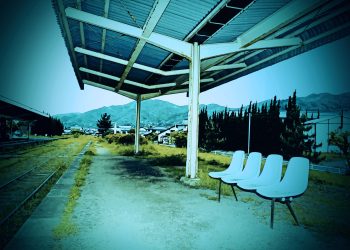 駅,廃墟,村,曇り,夏,屋外,ホラー