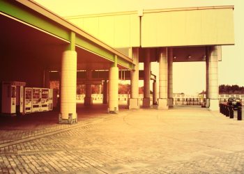 建物前,駅,町,曇り,屋外,ヴィンテージ