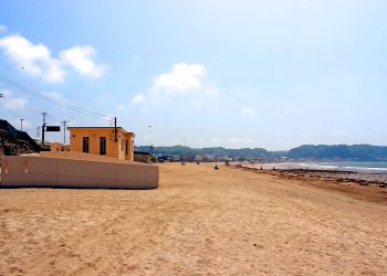 浜辺,町,屋外,夏,晴れ