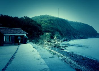浜辺,漁村,屋外,秋,曇り,ホラー