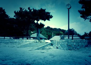 浜辺,漁村,屋外,夏,晴れ,ホラー
