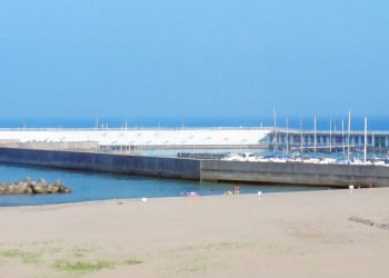 浜辺,町,屋外,夏,晴れ