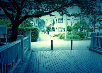 川,町,夏,屋外,曇り,ホラー