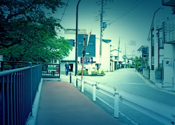 川,町,夏,屋外,曇り,ホラー