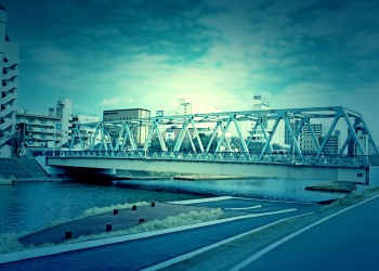 川,町,屋外,秋,晴れ,ホラー