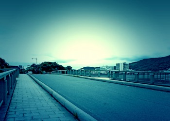 川,町,曇り,屋外,夏,ホラー
