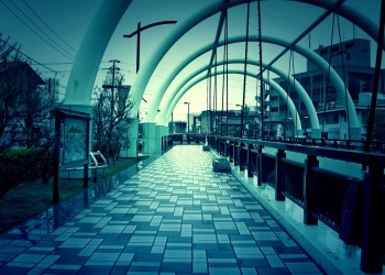 川,町,曇り,屋外,夏,ホラー