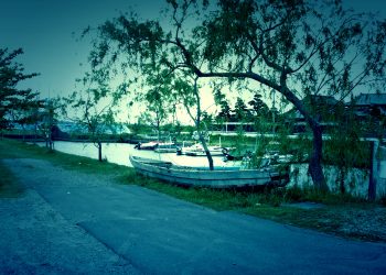 川,町,屋外,夏,ホラー