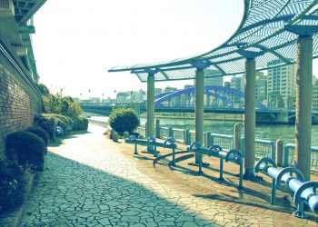 川,都会,屋外,春,晴れ,昭和レトロ