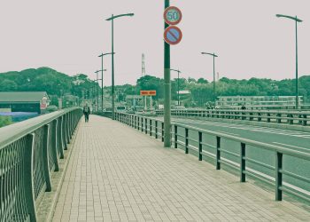 橋,町,屋外,秋,曇り,昭和レトロ