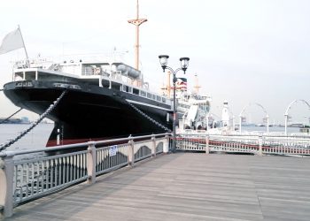 港,都市,屋外,秋,曇り