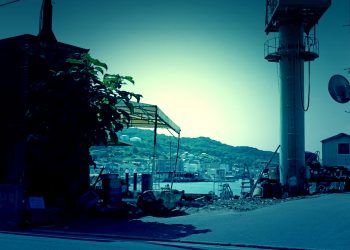 町,港,港町,夏,屋外,晴れ,ホラー