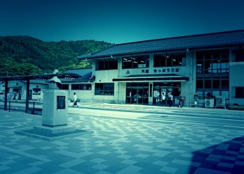 港,町,屋外,夏,晴れ,ホラー