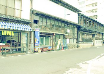 建物前,町,屋外,冬,曇り,昭和レトロ