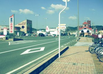 港町,町,道路,晴れ,夏,屋外,昭和レトロ