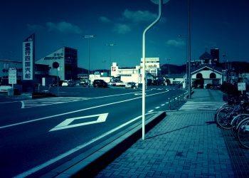 港町,町,道路,晴れ,夏,屋外,ホラー