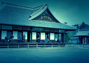 日本家屋,日本庭園,村,屋外,冬,曇り,ホラー