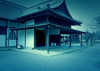 日本家屋,日本庭園,和風,屋外,春,晴れ,ホラー