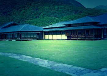 日本庭園,日本家屋,村,晴れ,夏,屋外,ホラー