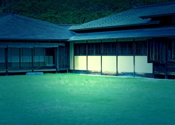 日本庭園,日本家屋,村,晴れ,夏,屋外,ホラー