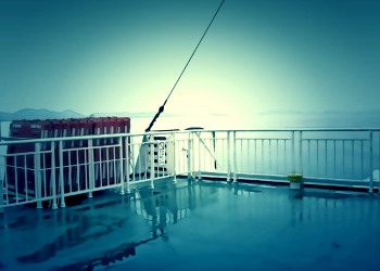 乗り物,船,夏,屋外,雨,ホラー