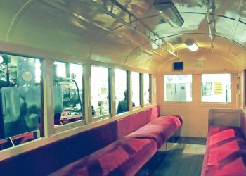 乗り物,バス,屋内,夏,昭和レトロ