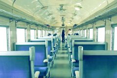 乗り物,電車,屋内