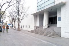 建物前,都市,屋外,冬,曇り